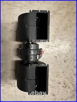 AT441565 Blower Motor Assembly 12V fits John Deere 317G 329E 331G 333E 333G 332E